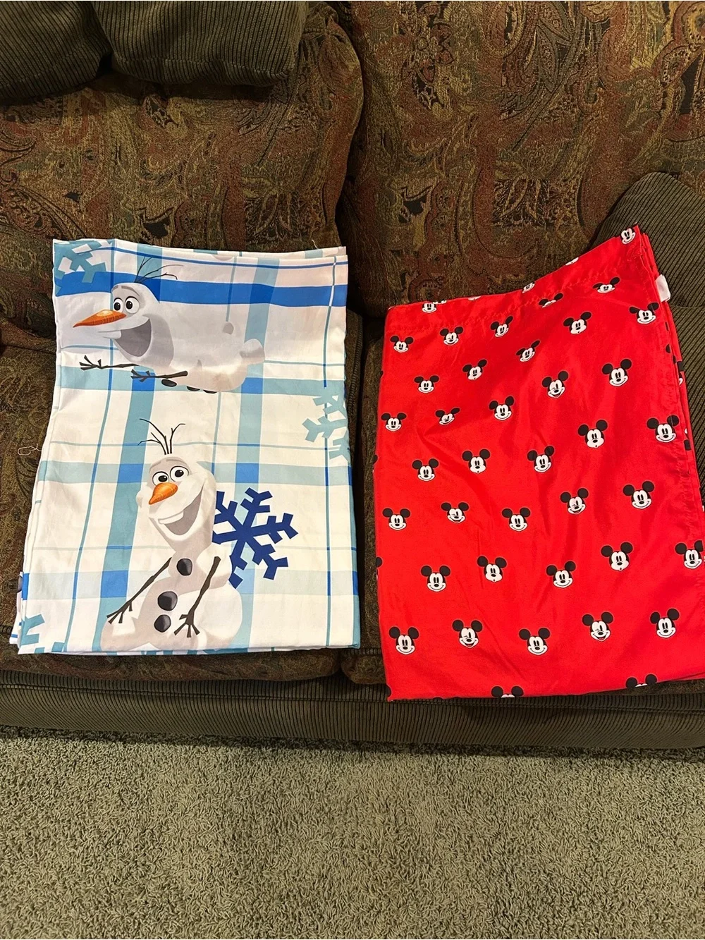 Disney Olaf & Mickey Patterned Kids Bedding Set - Red, Light Blue, White